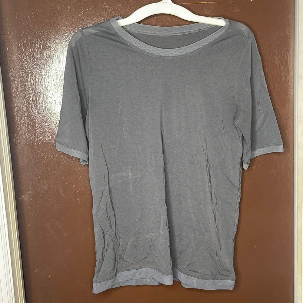 Grey T shirt